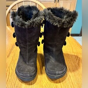 Encanto Moccasin Boots, Leather, Sz. 8, Dark Brown, Faux Fur Lined, Hard Soles